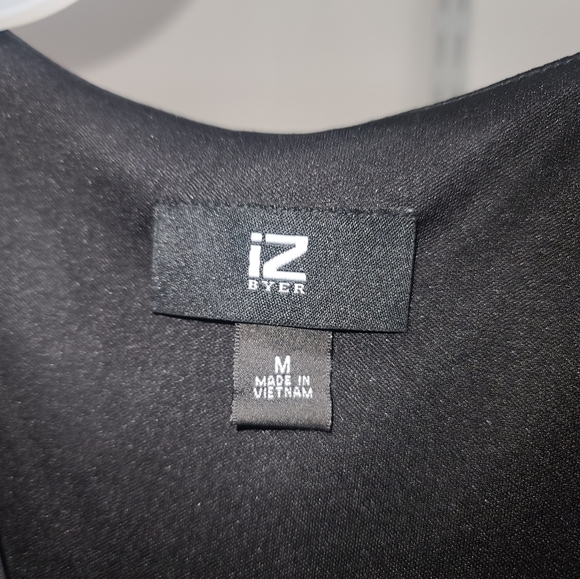 Dress - Picture 8 of 9